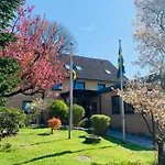 Hotel Am Schwarzen Berg 3* Stade