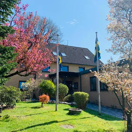 Hotel Am Schwarzen Berg 3* Stade