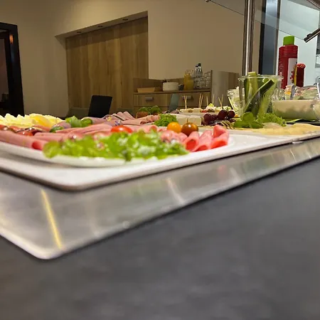 Am Schwarzen Berg 3* 施塔德