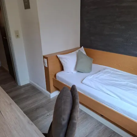 Hotel Am Schwarzen Berg 3*