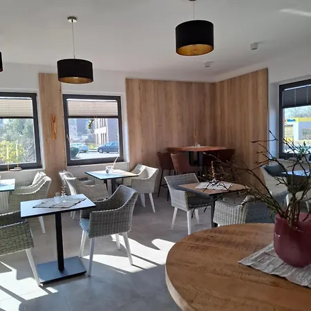 Hotel Hotel Am Schwarzen Berg 3*
