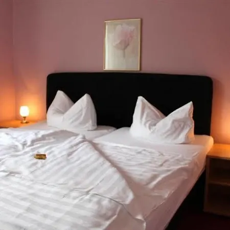 Hotel Am Schwarzen Berg 3* Stade